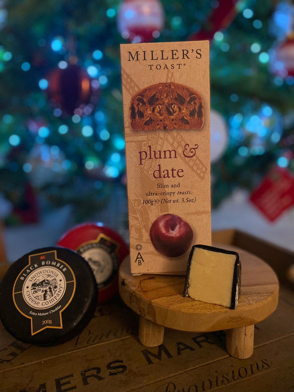 Miller's Toast Plum & Date Crackers